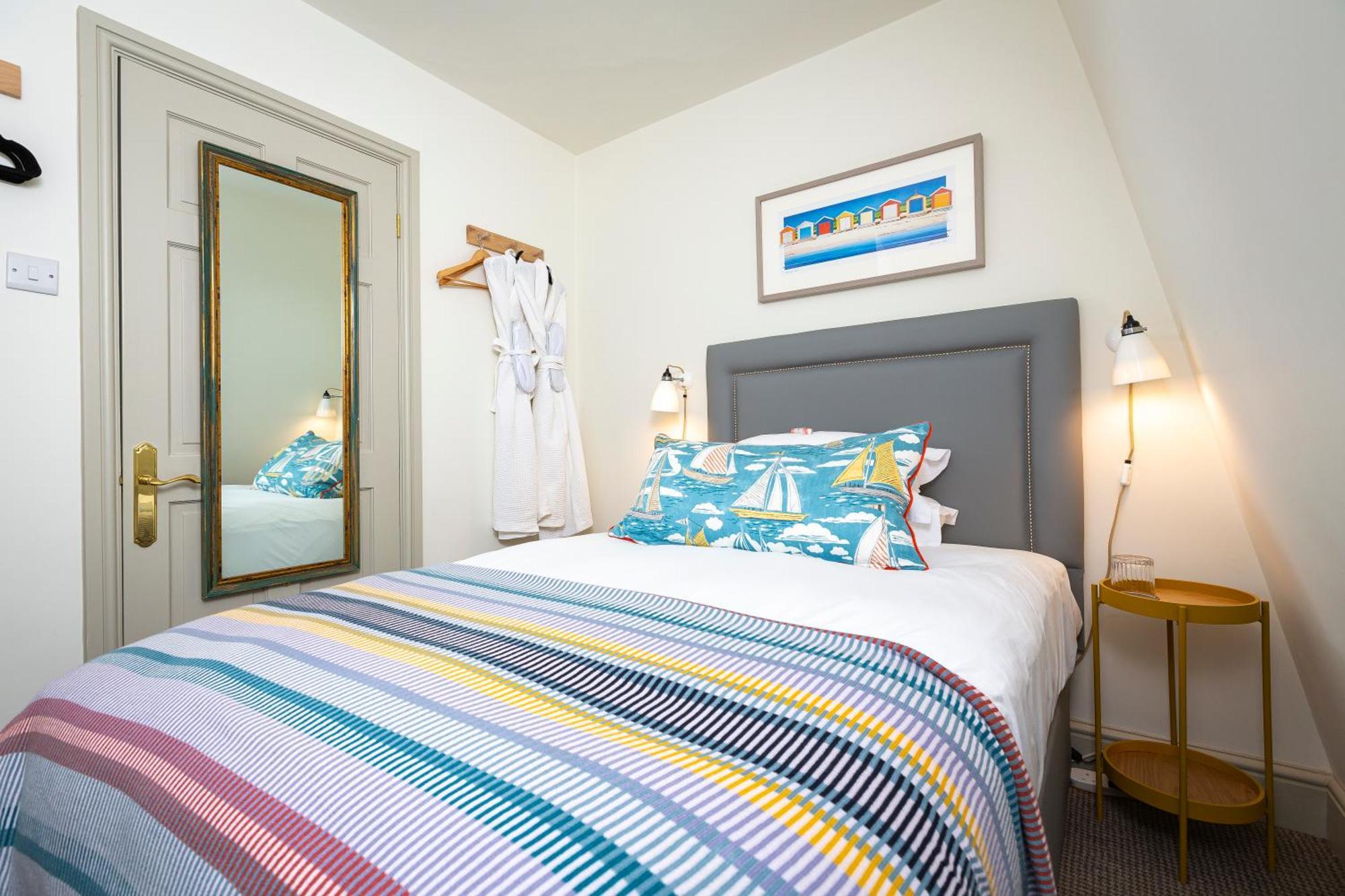 Cary Arms & Spa Торки Экстерьер фото